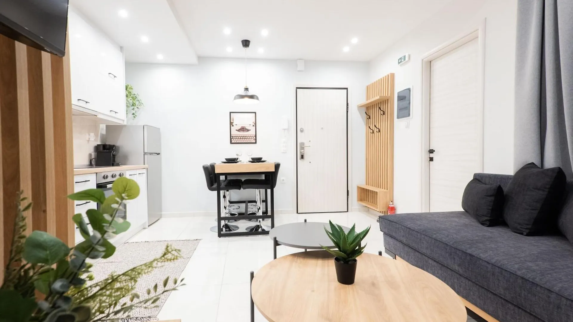 Apartament F & B Collection - City Center Hidden Gem Saloniki