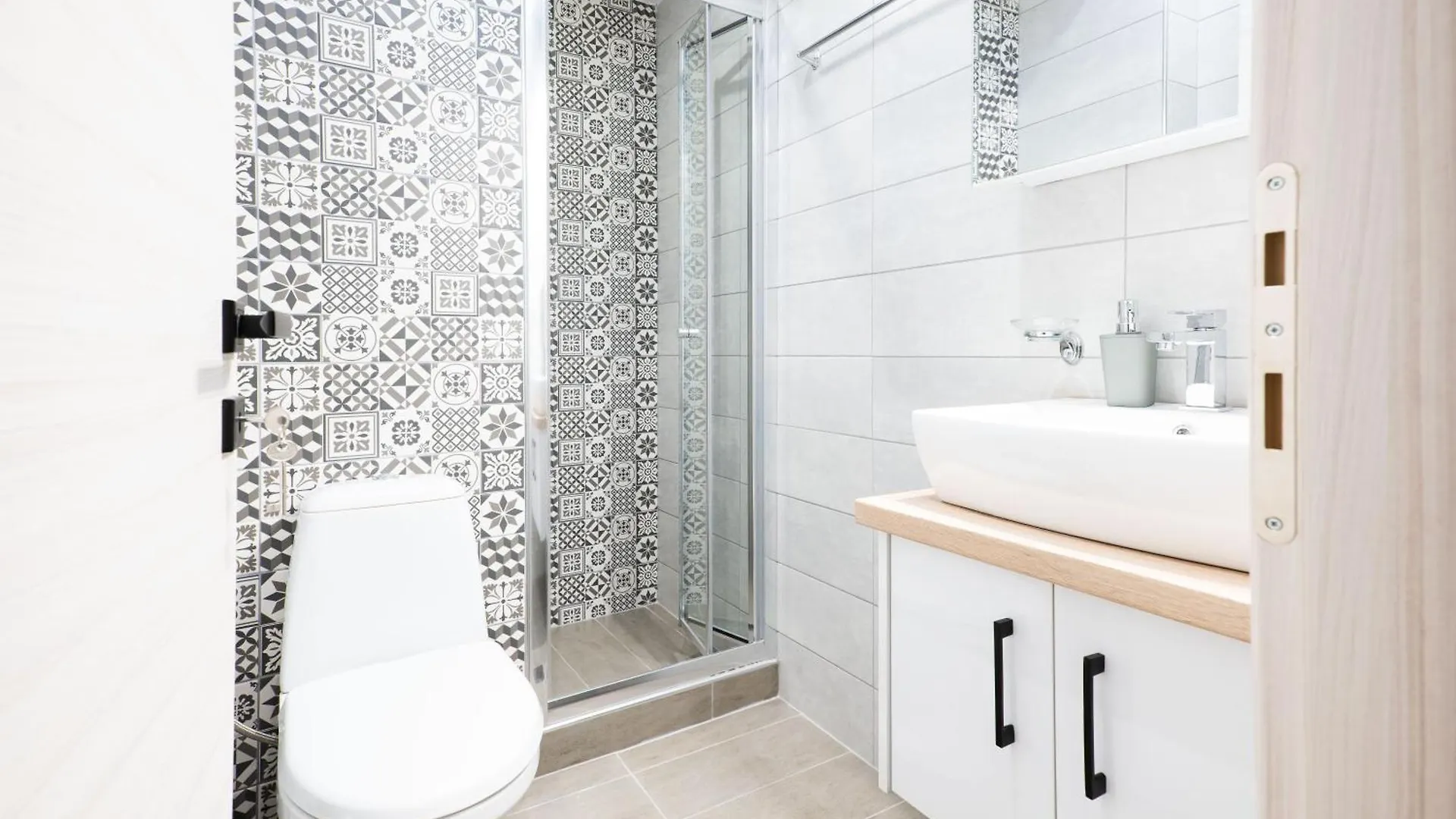 Apartament F & B Collection - City Center Hidden Gem Saloniki Grecja